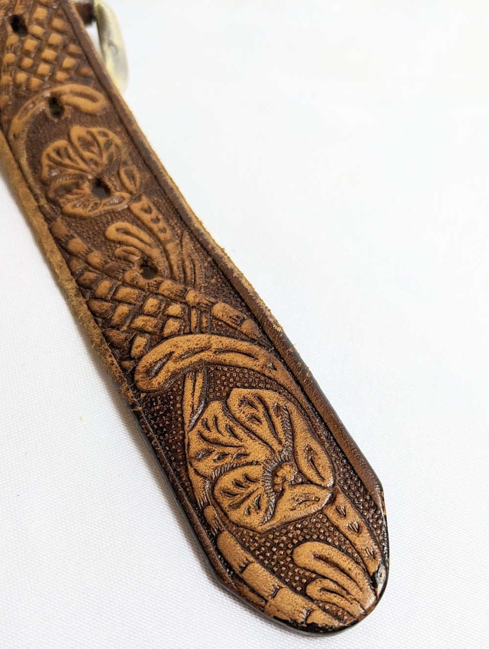 Vintage Unisex Tooled Leather Belt, Gold-tone Removable Buckle, Sz 28"/70cm - Picture 5 of 13